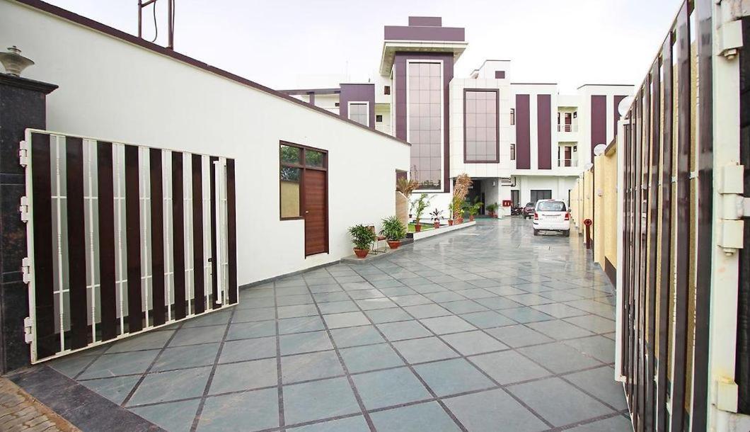 Hotel Opal Courtyard 阿格拉 外观 照片