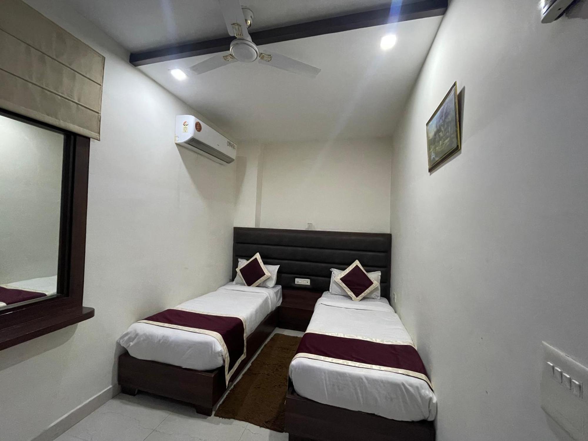 Hotel Opal Courtyard 阿格拉 外观 照片